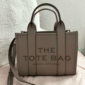 Marc Jacobs Mini Leather Tote Bag in Cement